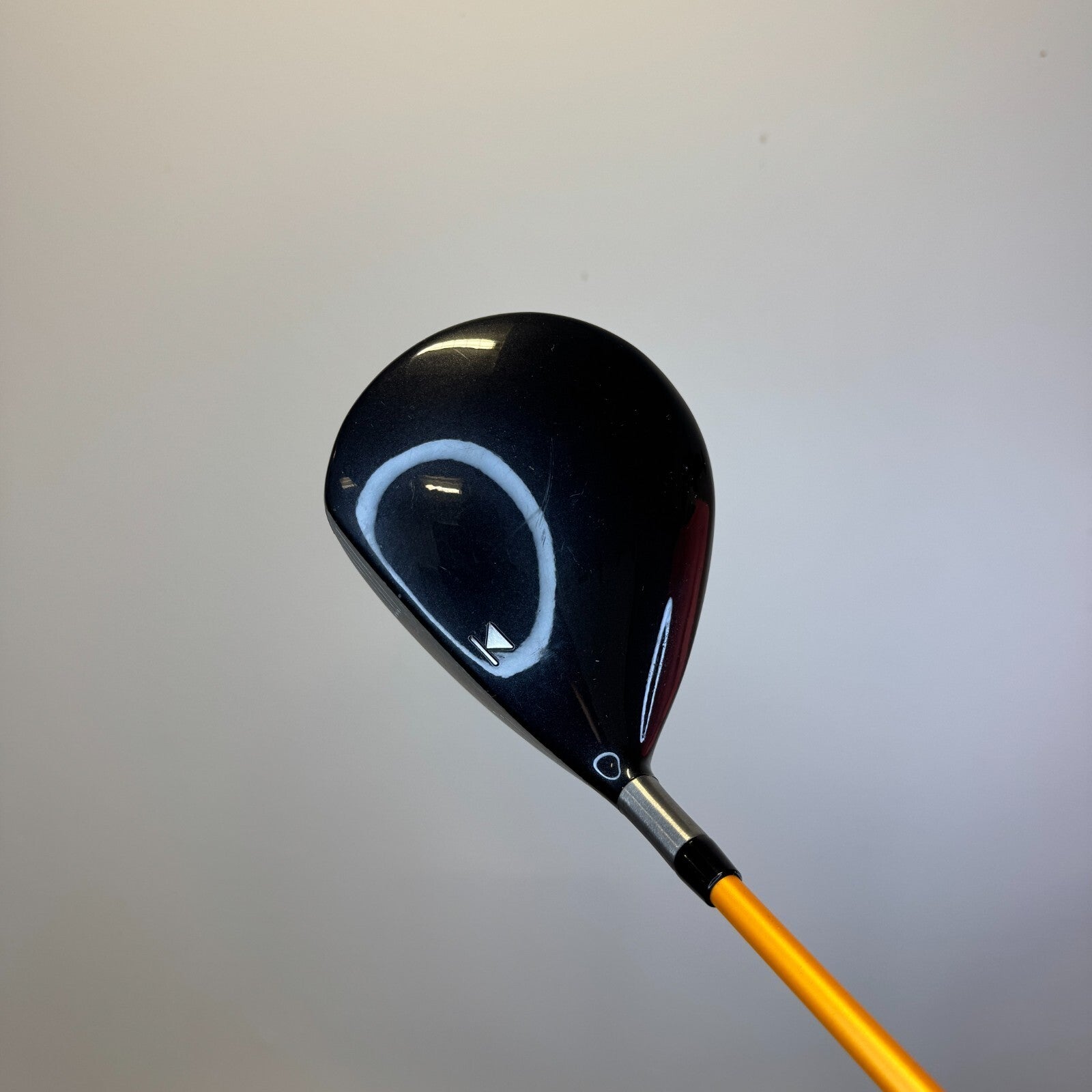 Titleist 909D3 Driver 8.5° | Proforce V2 X Flex | MidSize Grip