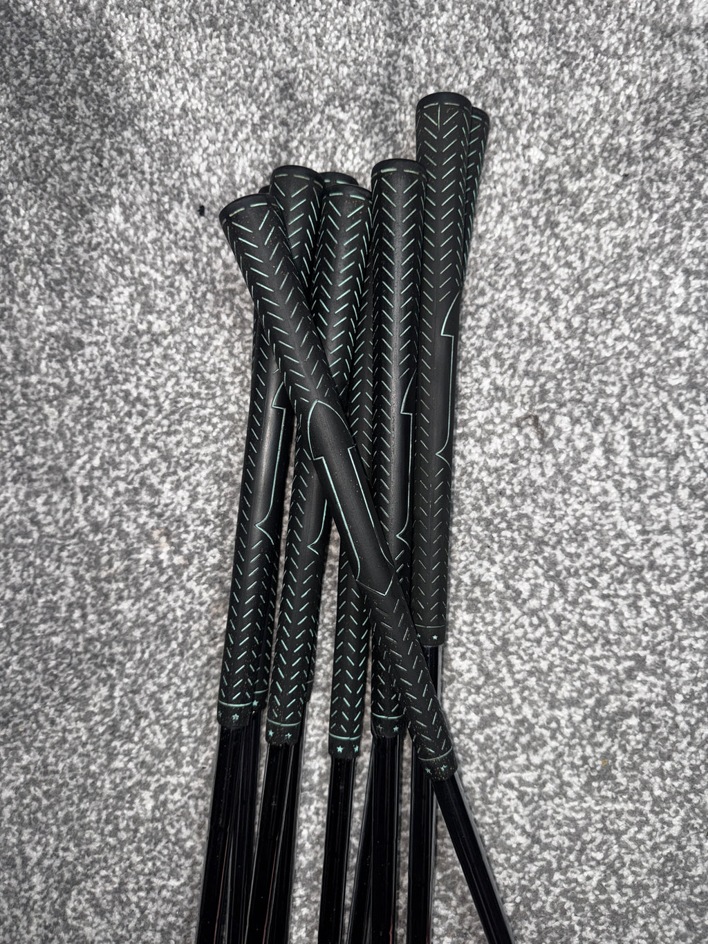 Wilson Staff Tour Blade FG-17 Iron Set 3-SW | Right-Handed | Excellent Condition