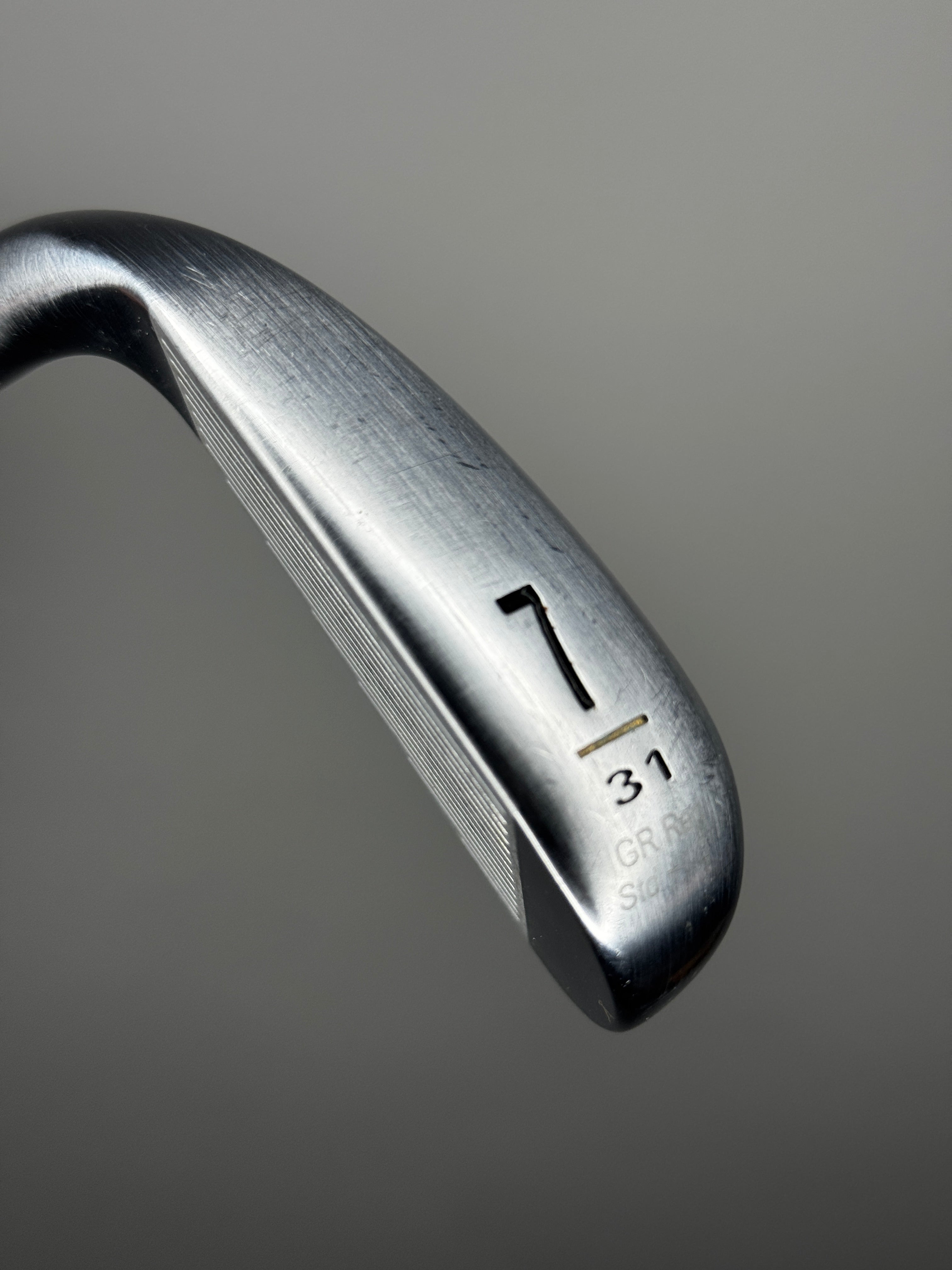 Cleveland CG16 7 Iron | Right-Handed | Graphite Shaft | Regular Flex | Good Condition