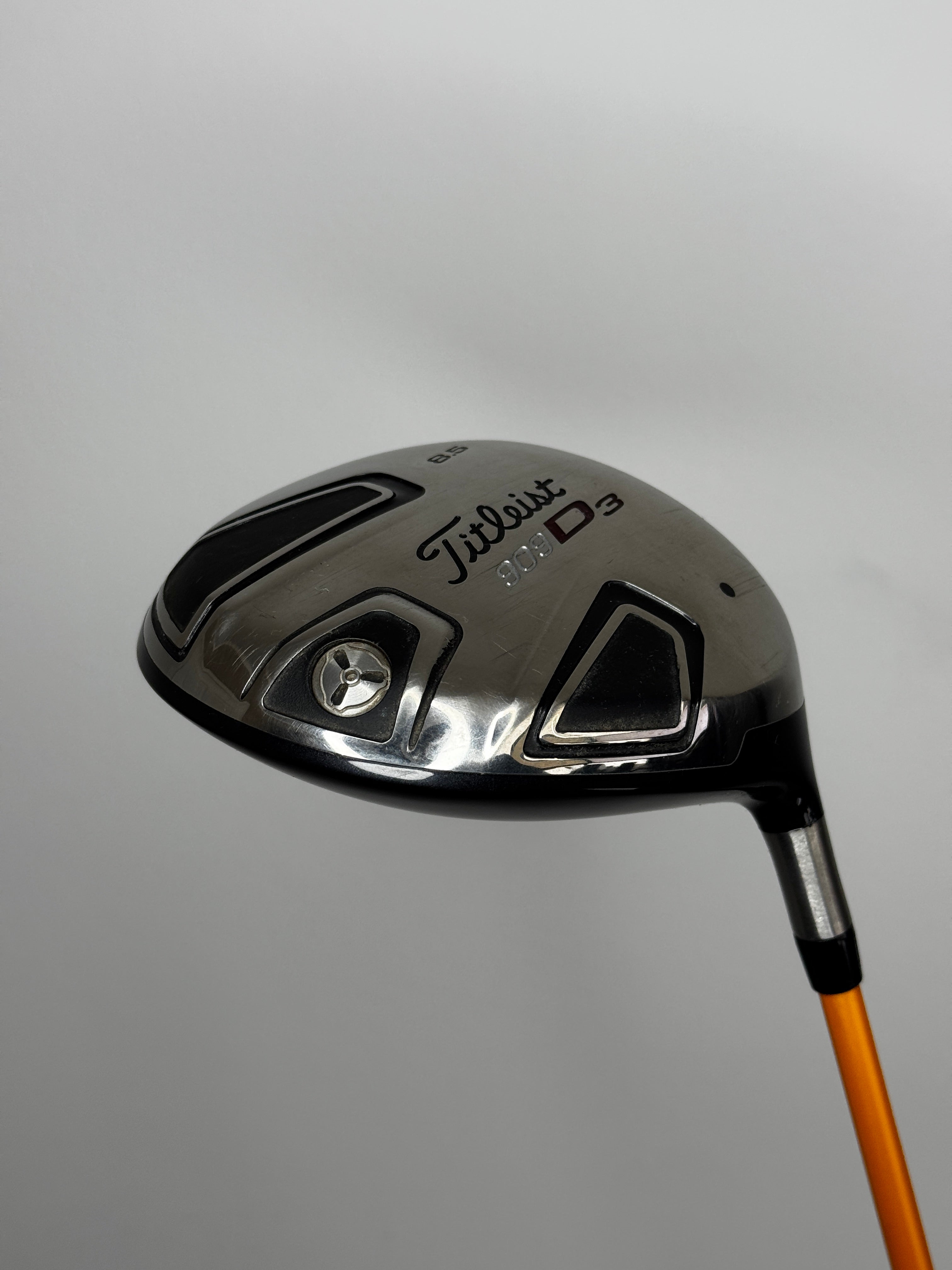 Titleist 909D3 Driver 8.5° | Right-Handed | X Stiff Flex | Good Condition