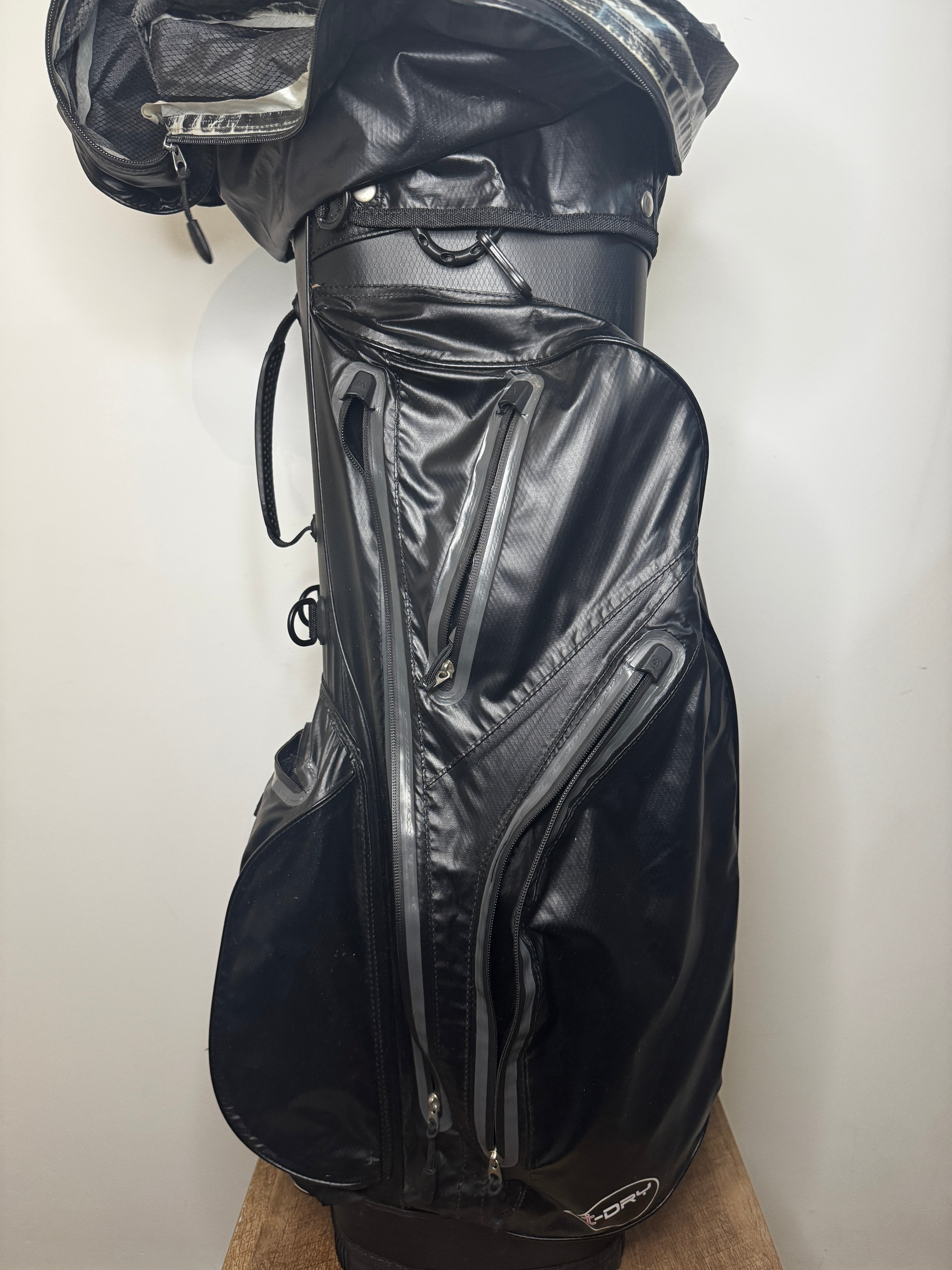 Big Max Aqua 14-Way Waterproof Cart Bag | Excellent Organisation | Very Good Condition