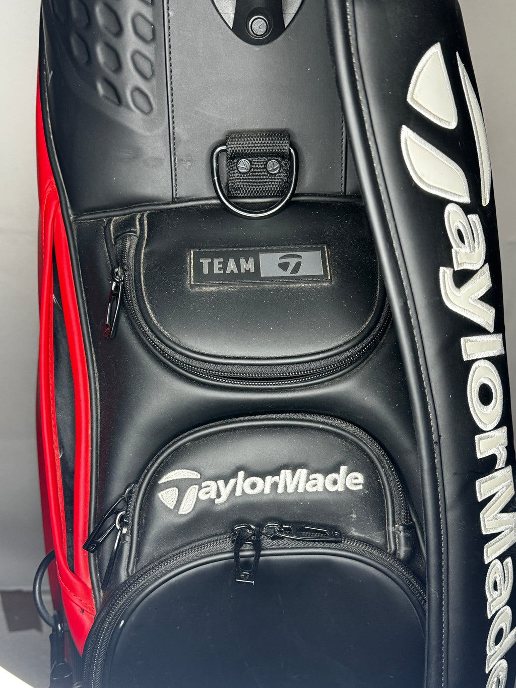 TaylorMade Tour Staff Stealth Cart Bag | Red & Black | With Rain Cover | Very Good Condition