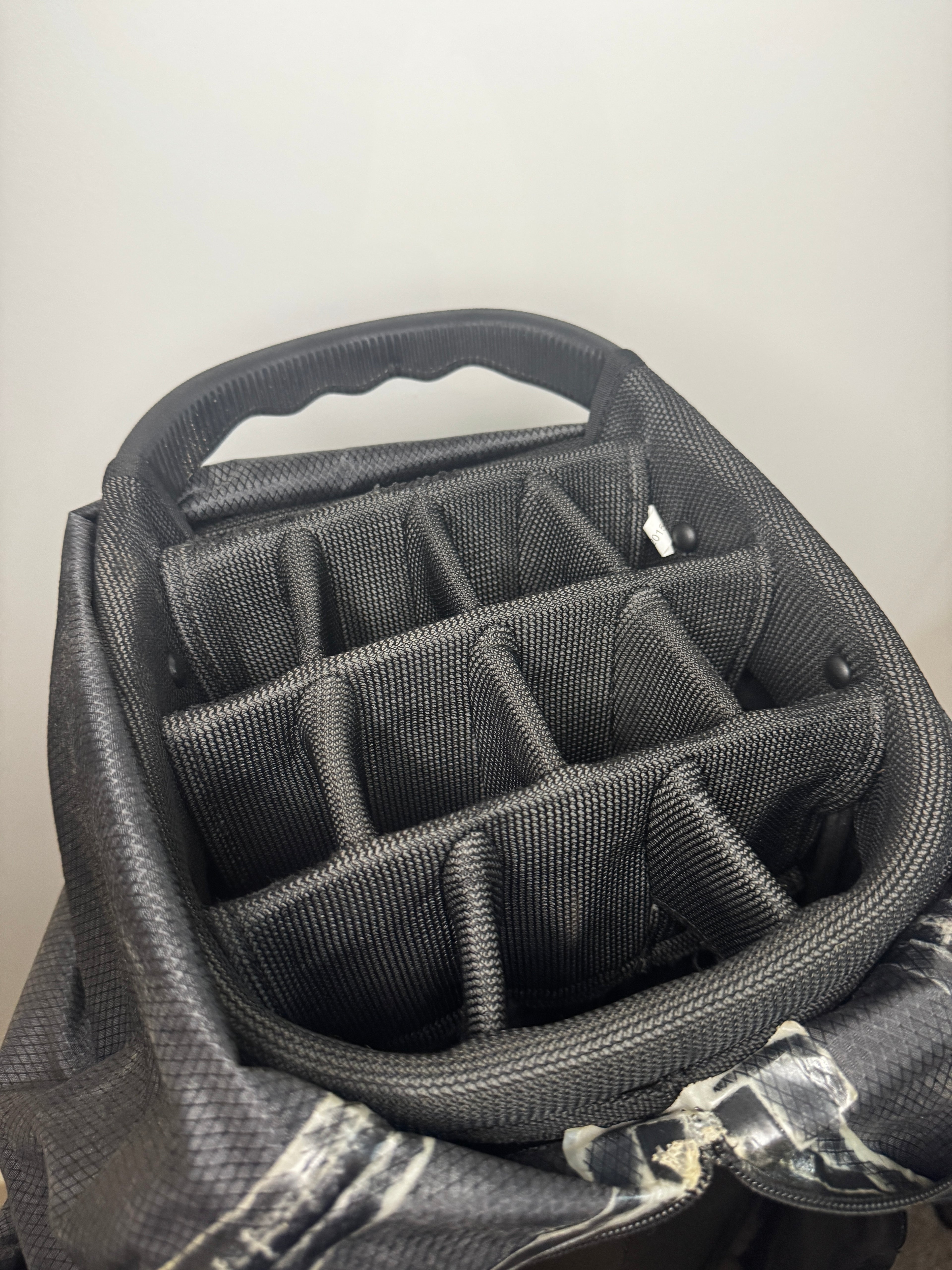 Big Max Aqua 14-Way Waterproof Cart Bag | Excellent Organisation | Very Good Condition